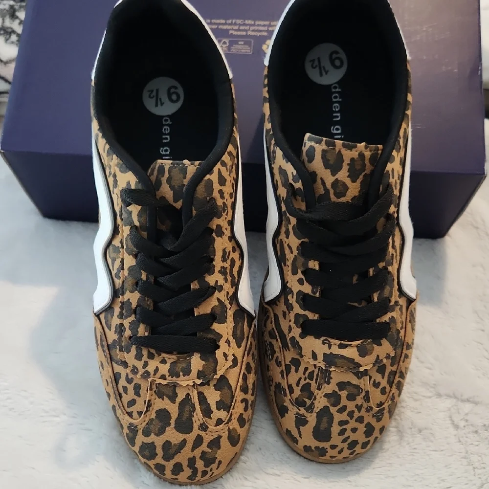 Madden Girl Leopard Print - Picture 3 of 4